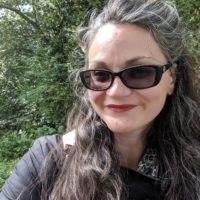 Psychic reader Chaw Moon-Starwell