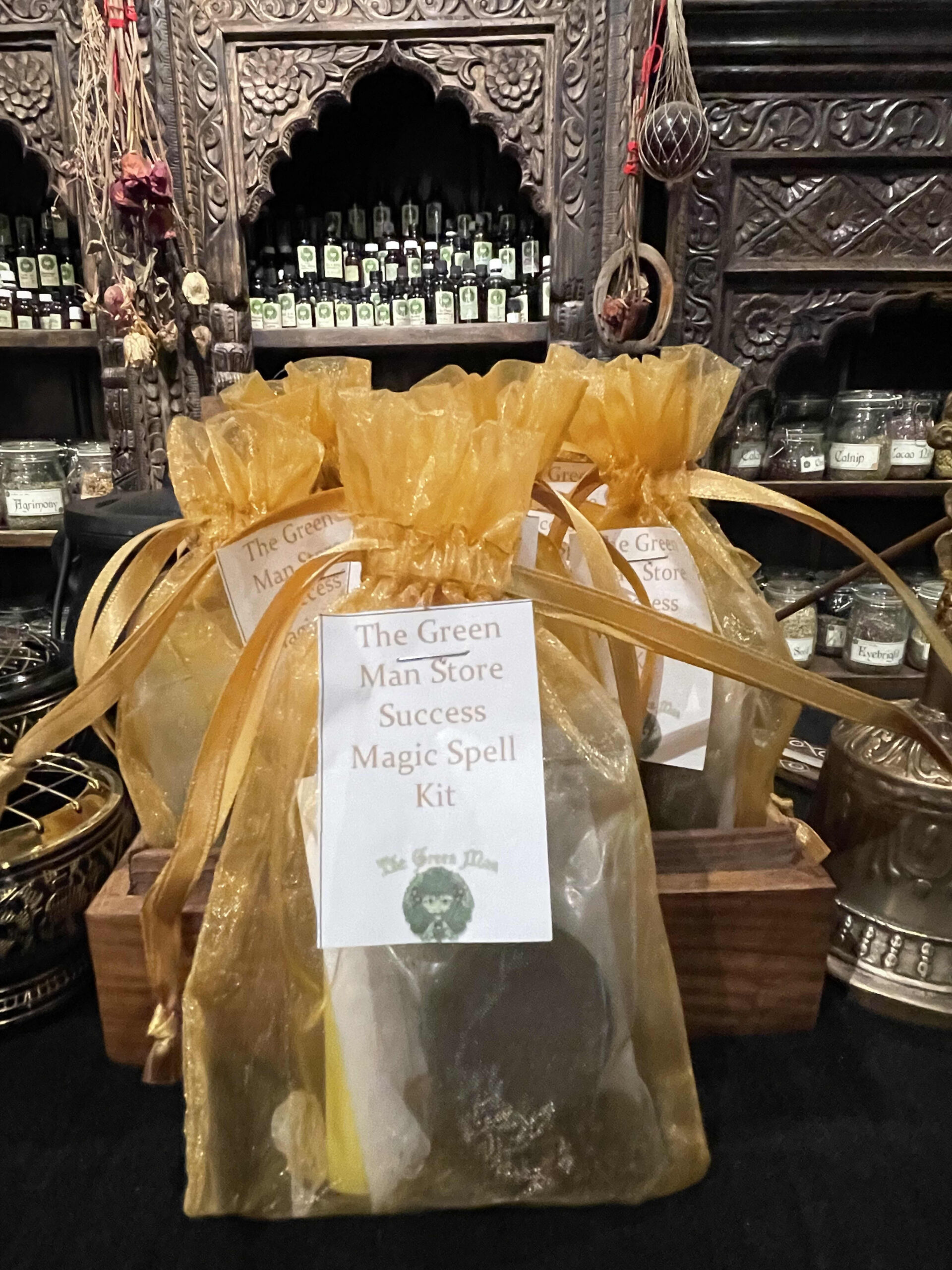 A group of bags of magic spell kit